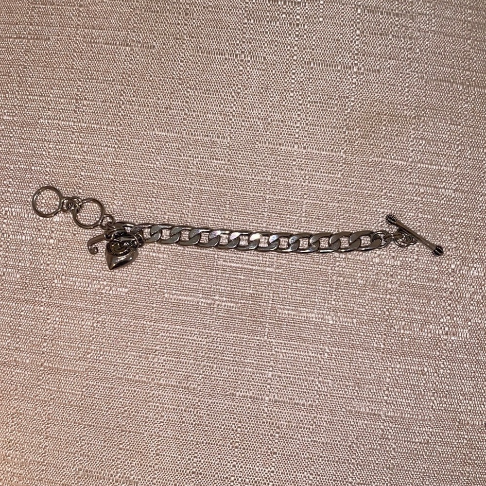 👄Juicy Couture Charm Bracelet